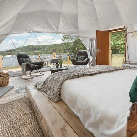 Lakeside Geo Dome Overlooking Windermere *